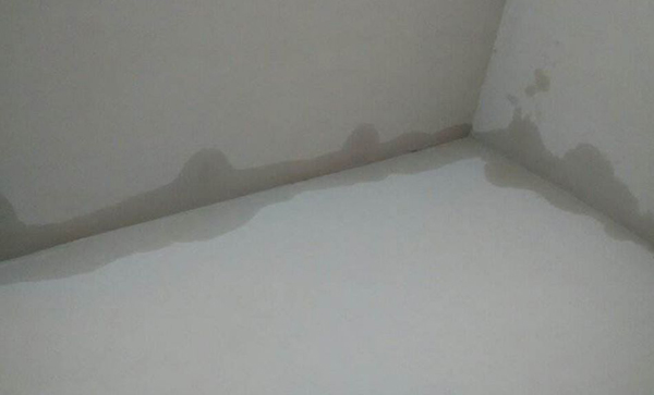 冬天頂樓排氣孔滲水怎么整？大晶教您2招！