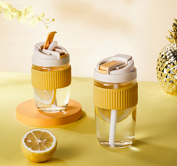 水杯怎么選？食品級PC材質(zhì)水杯能不能裝開水？3